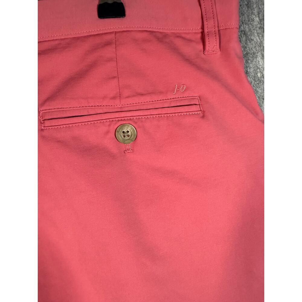 Johnnie-O Natural Performance Jupiter Golf Shorts Malibu Red Size 36 8" Inseam - Picture 4 of 10